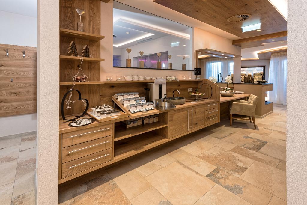 Hotel Jennys Schloessl Зерфаус Екстер'єр фото