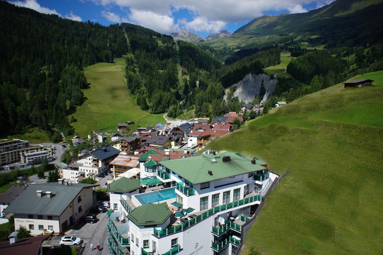 Hotel Jennys Schloessl Зерфаус Екстер'єр фото